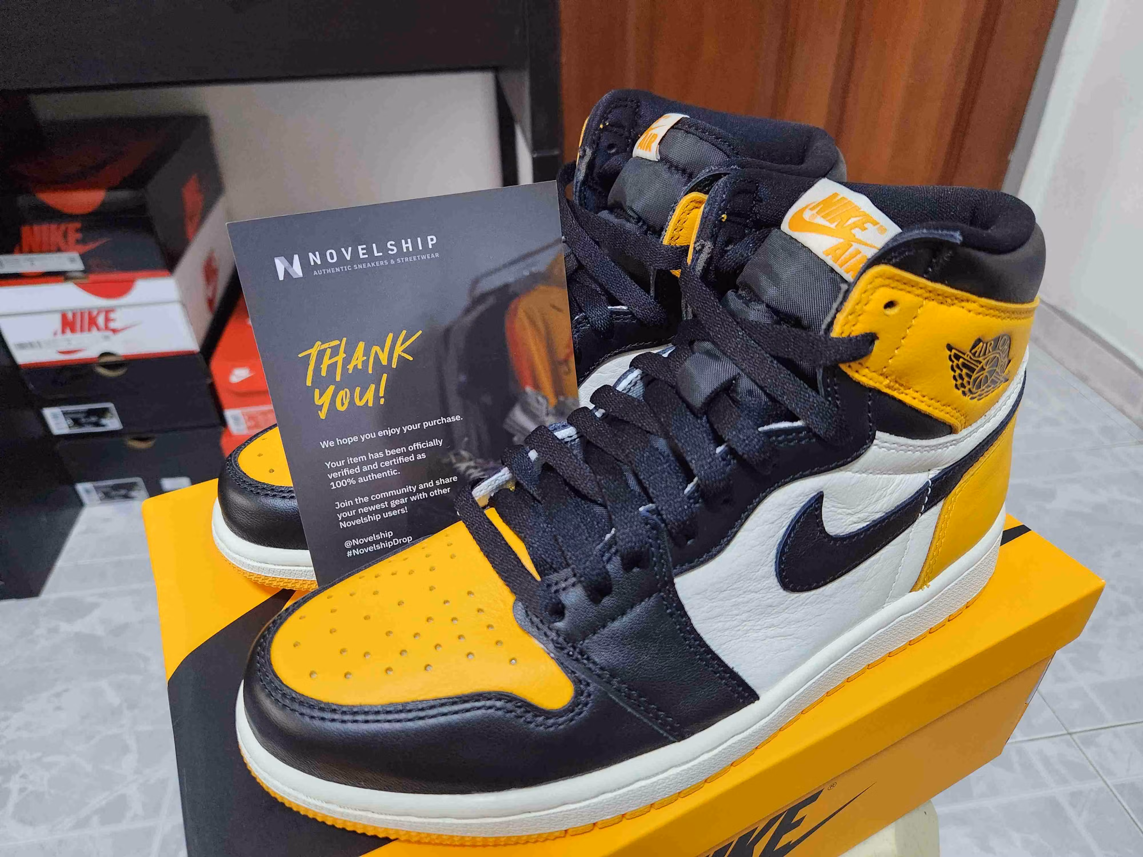 Air Jordan 1 Retro High OG 'Yellow Toe' 555088-711 Air Jordan 1 Retro High OG 'Yellow Toe' 555088-711